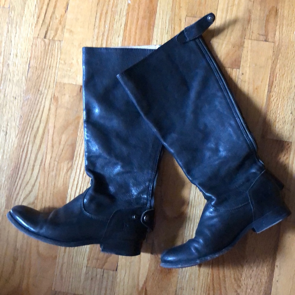 Frye black boots size 6